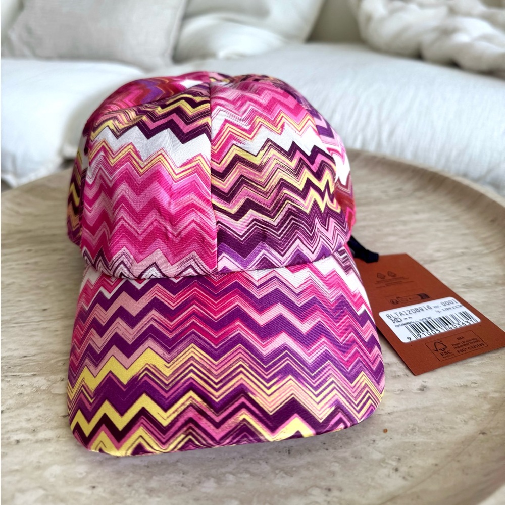 NWT Missoni Pink and Yellow Zigzag women’s Hat